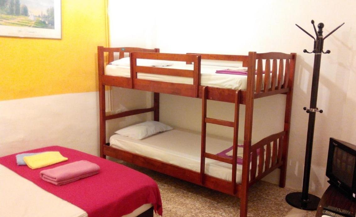 โคเคา มิวส์ คาเฟ่ แอนด์ โฮม Hotel จอร์จทาวน์ ภายนอก รูปภาพ