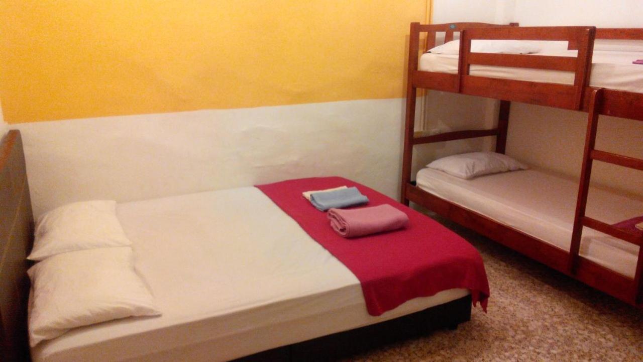 โคเคา มิวส์ คาเฟ่ แอนด์ โฮม Hotel จอร์จทาวน์ ภายนอก รูปภาพ